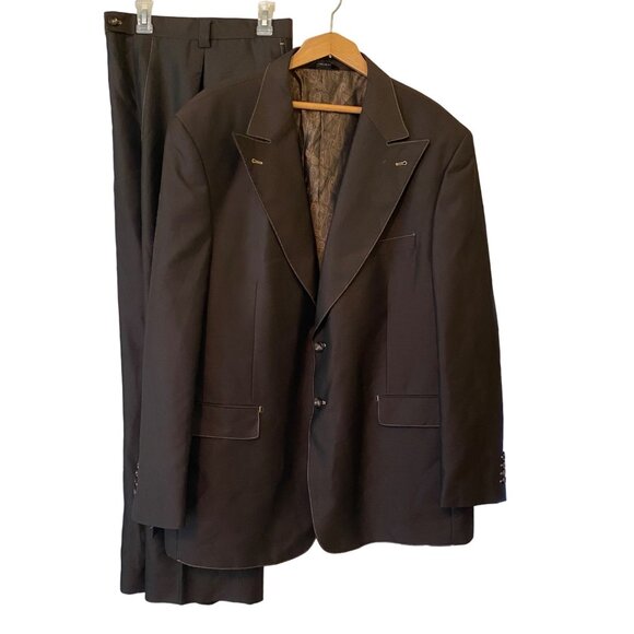Men's T- Fusion By Montee T Holland Brown 2 Piece Suit Set Size 40